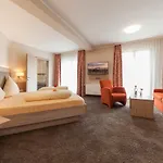 Otel Mohren 3*